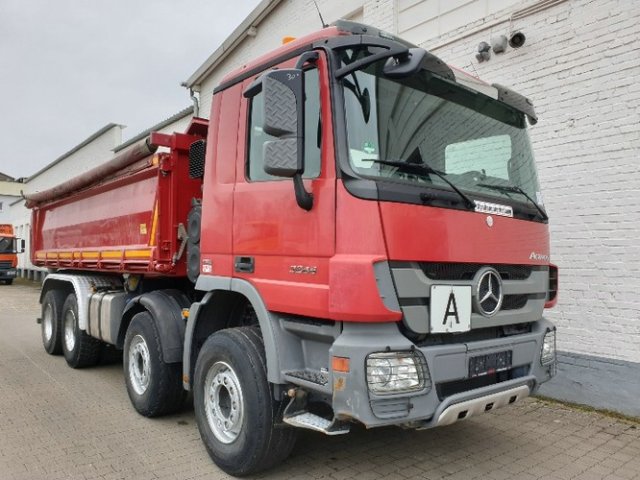 DAIMLER-BENZ Actros