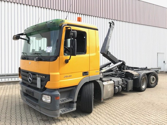 Mercedes-BenzMPII