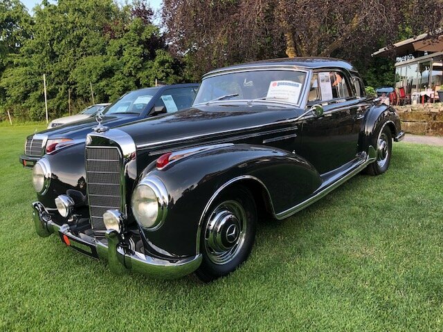 MERCEDES-BENZ 300