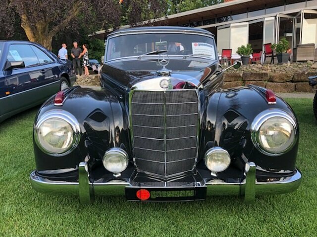MERCEDES-BENZ 300