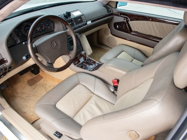 MERCEDES-BENZ S 600