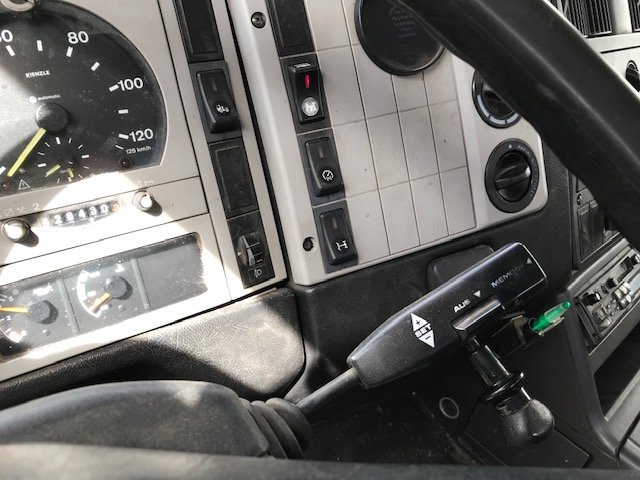 MAN M2000