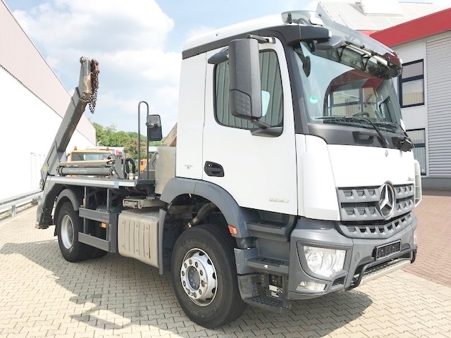 DAIMLER-BENZ Arocs