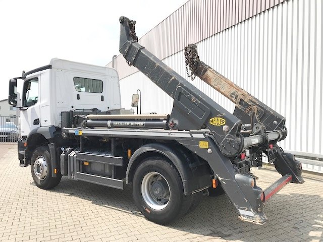 DAIMLER-BENZ Arocs