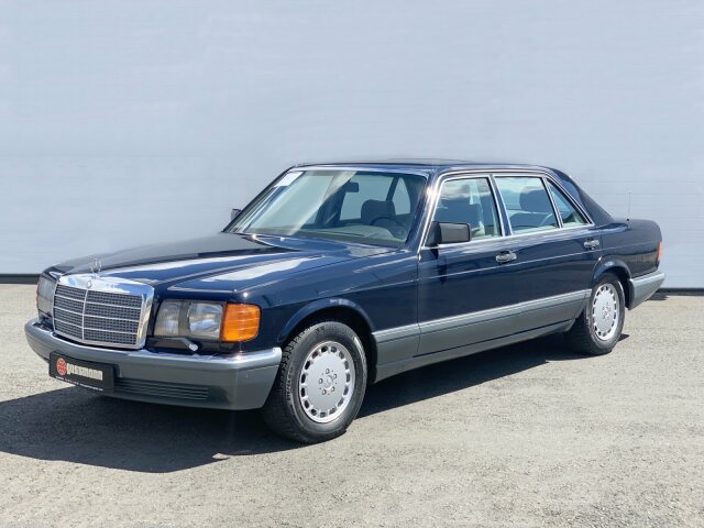 MERCEDES-BENZ 560