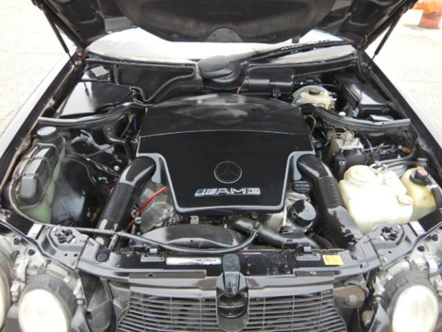 MERCEDES-BENZ E 55 AMG