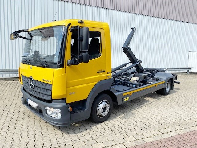 Mercedes-BenzAtego