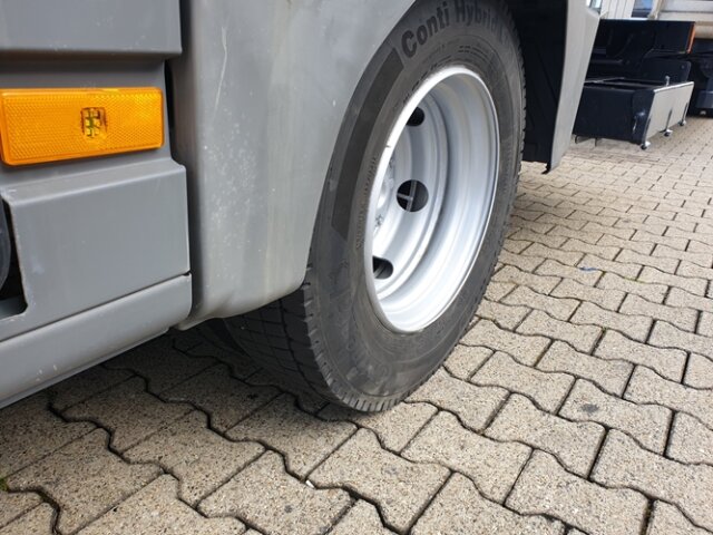 DAIMLER-BENZ Atego