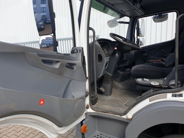 DAIMLER-BENZ Atego