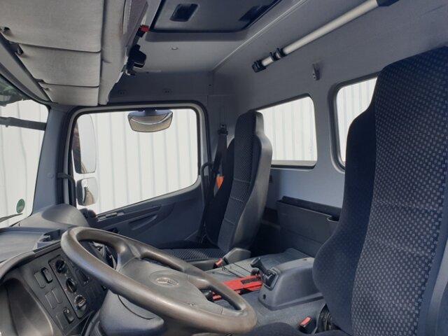 DAIMLER-BENZ Atego