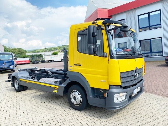 DAIMLER-BENZ Atego
