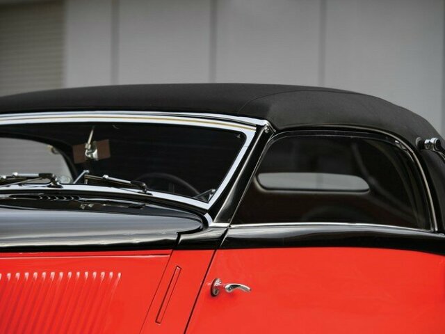 MERCEDES-BENZ -