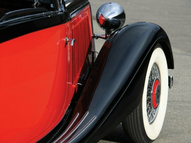 MERCEDES-BENZ -