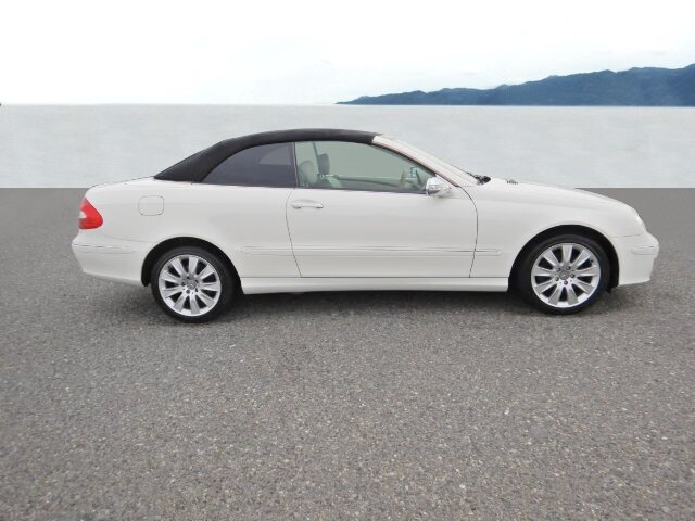Mercedes-BenzCLK 350