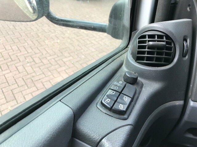 DAIMLER-BENZ Atego