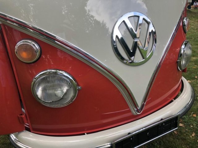 VOLKSWAGEN-VW T1