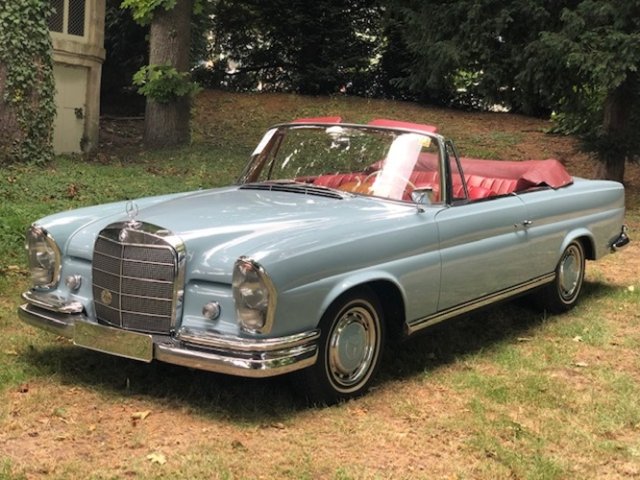 Mercedes-Benz220