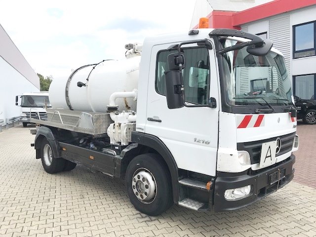 DAIMLER-BENZ Atego