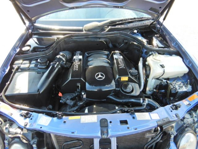 MERCEDES-BENZ CLK 320
