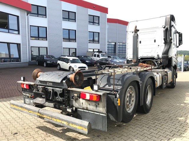 DAIMLER-BENZ Arocs