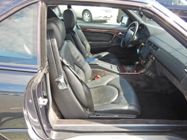 MERCEDES-BENZ SL 320