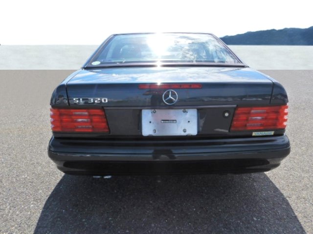 MERCEDES-BENZ SL 320