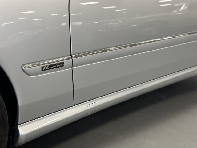 SEAT (E) Leon