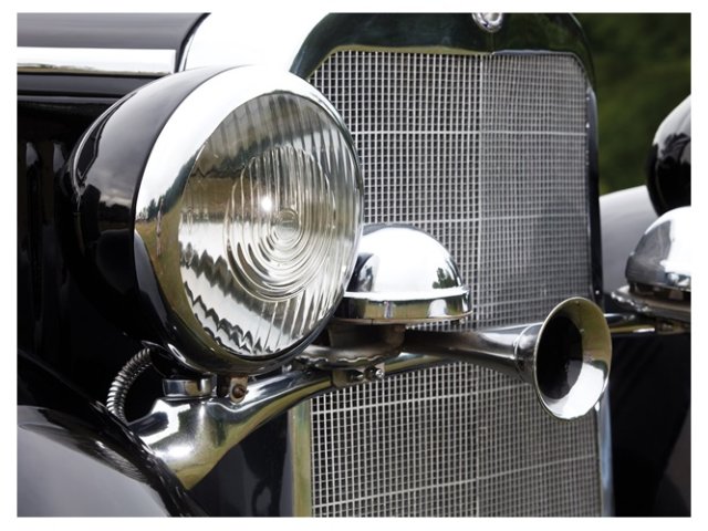 MERCEDES-BENZ 230