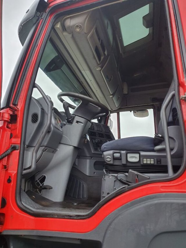 IVECO(I) Stralis