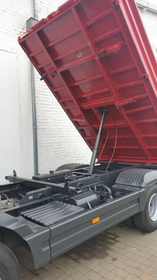 DAIMLER-BENZ Atego II