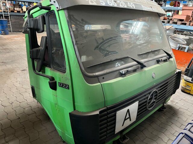 IVECO-MAGIRUS Trakker