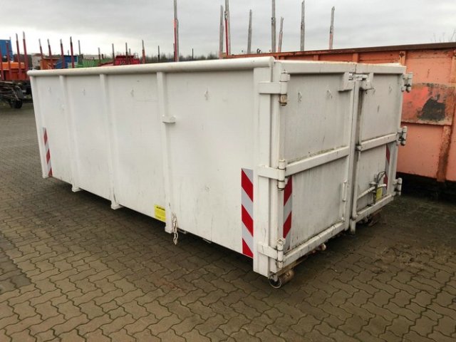 LÖWE -