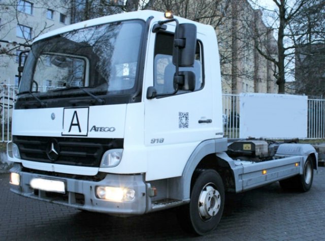 DAIMLER-BENZ Atego