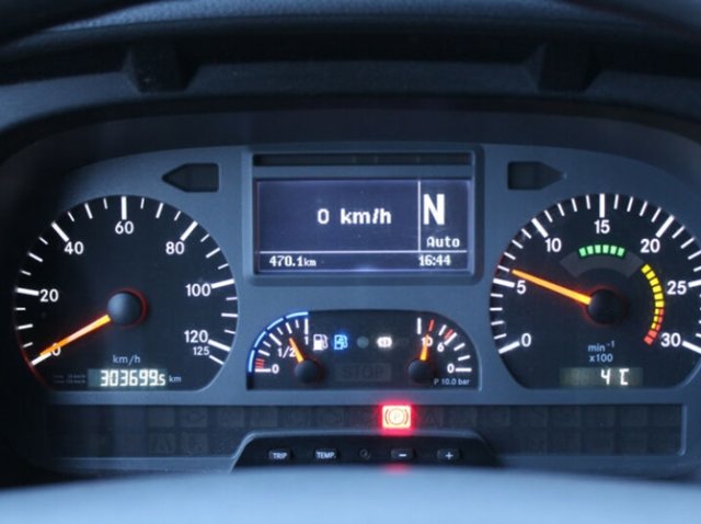DAIMLER-BENZ Atego