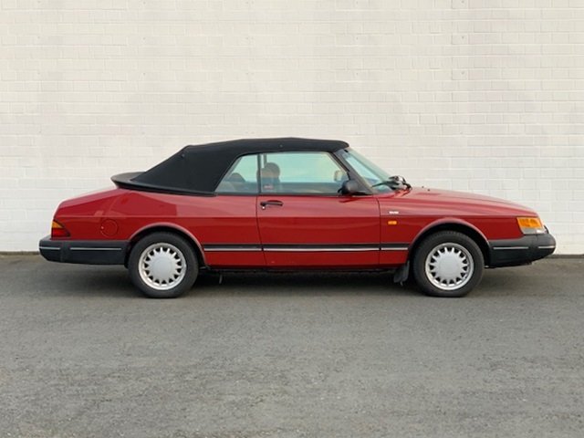 Saab900