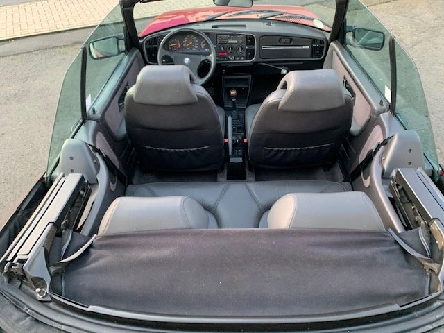 SAAB (S) 900
