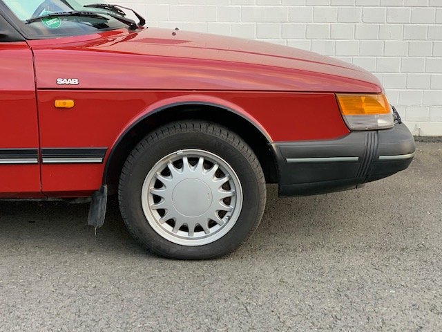 SAAB (S) 900
