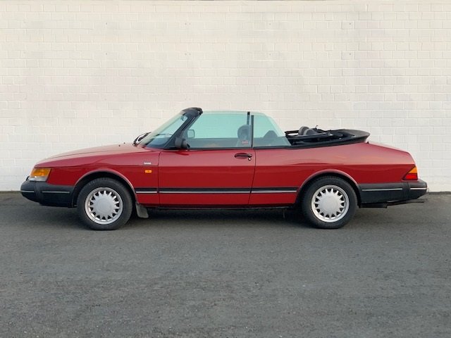 SAAB (S) 900