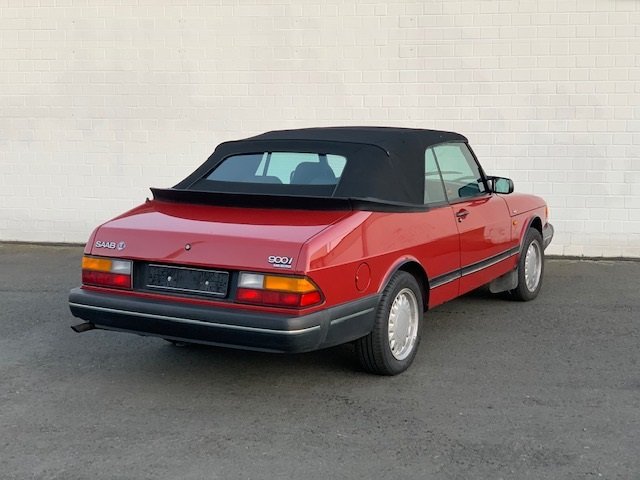 SAAB (S) 900