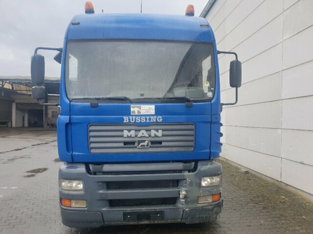 MAN TGA