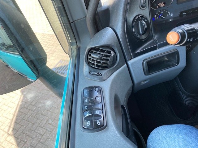 DAIMLER-BENZ Actros