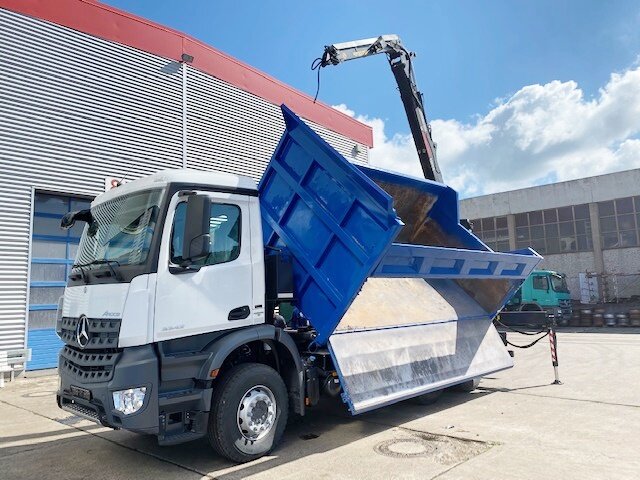 DAIMLER-BENZ Arocs