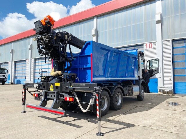DAIMLER-BENZ Arocs