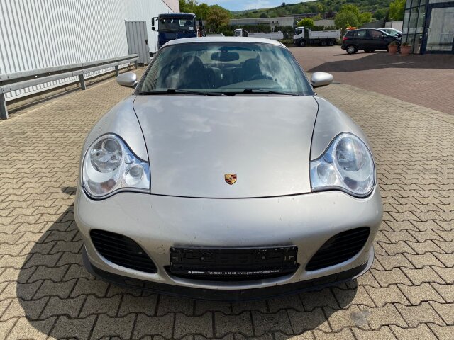 PORSCHE 996