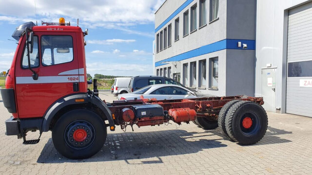 Mercedes-BenzSK