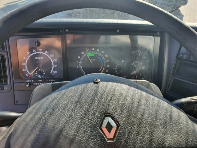 RENAULT (F) Premium