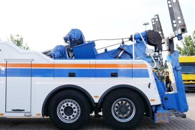 DAF (NL) CF