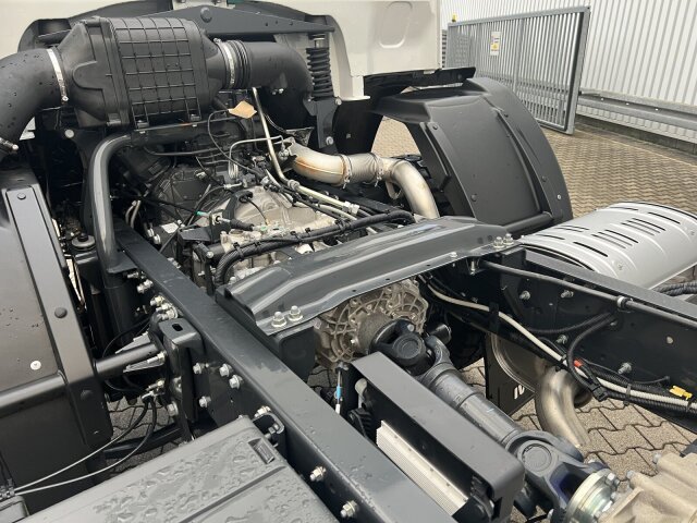 DAIMLER-BENZ Arocs
