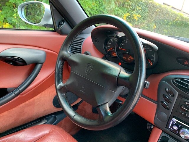 PORSCHE Boxster