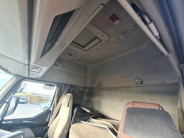 RENAULT (F) Premium